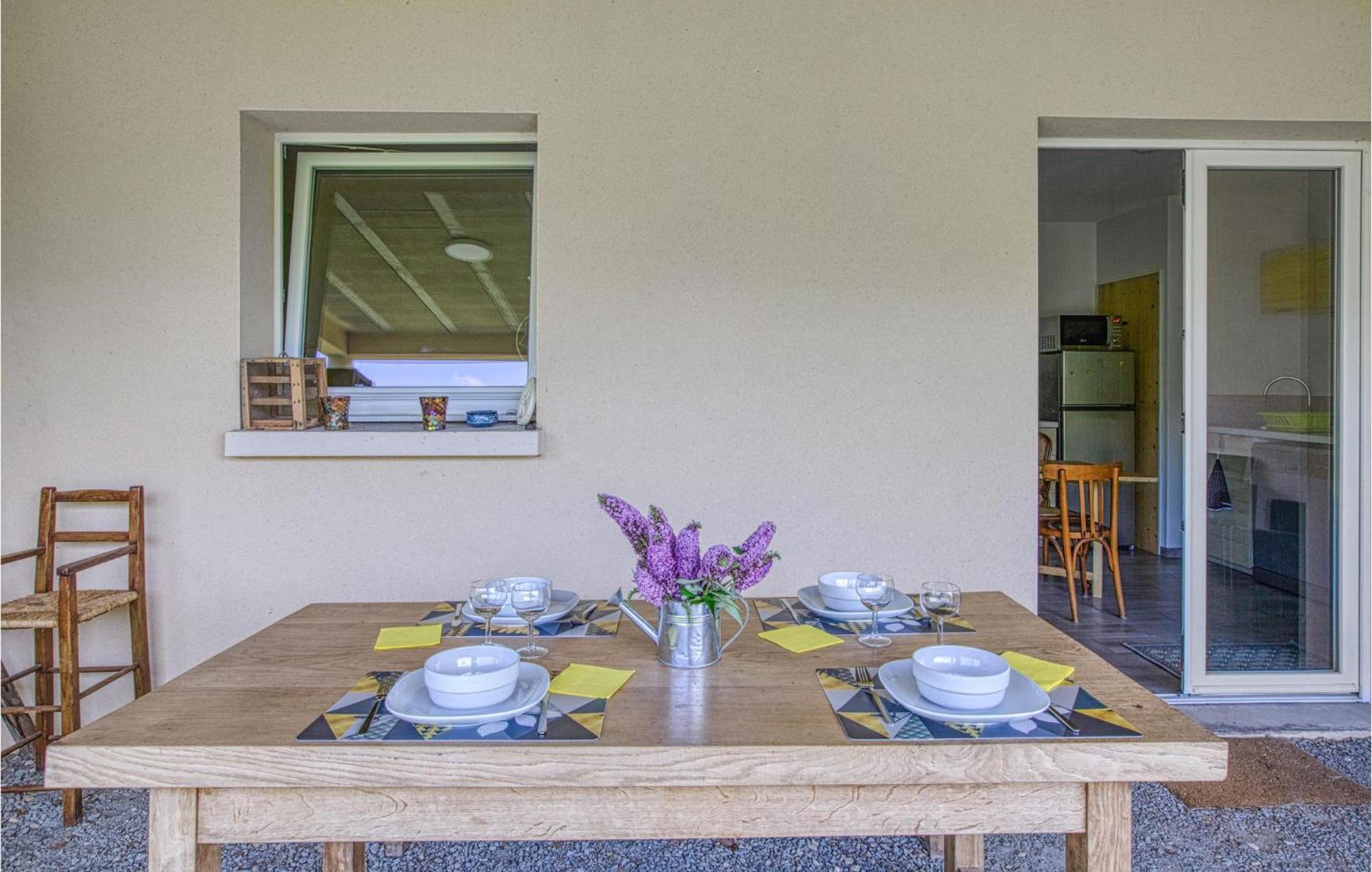 2 Bedroom Lovely Apartment In Conques-En-Rouergue Εξωτερικό φωτογραφία